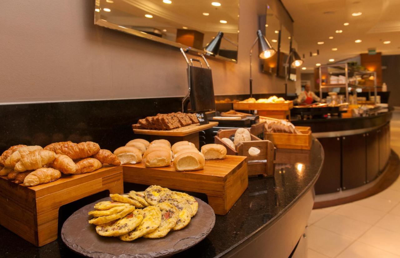 Intercity Porto Alegre Aeroporto エクステリア 写真